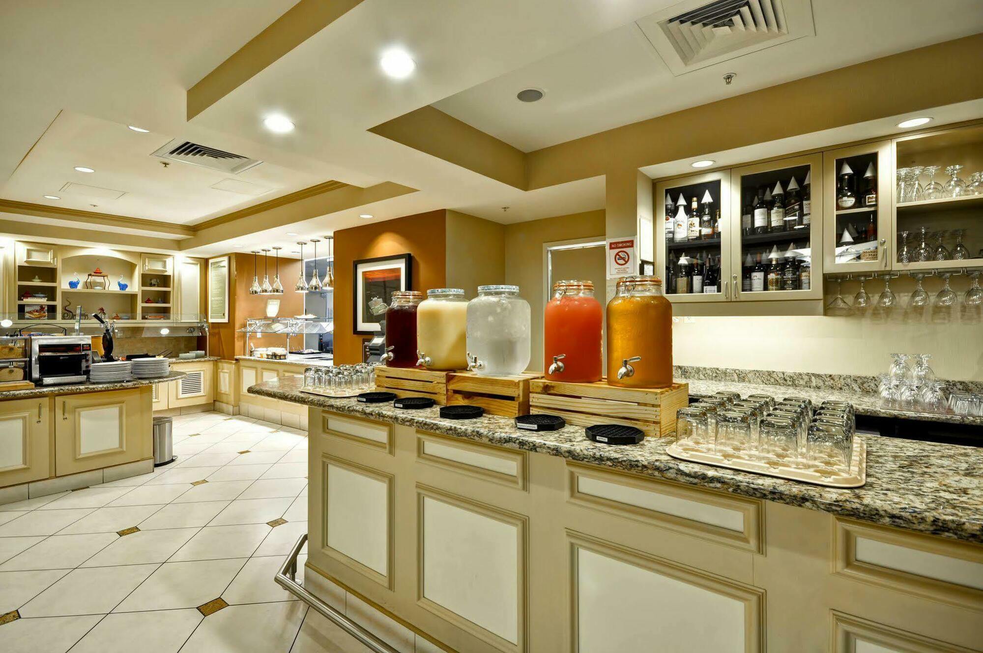 Hilton Garden Inn Blacksburg University Экстерьер фото
